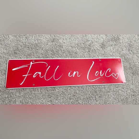 Fall In Love Metal Sign - Picture 2 of 5